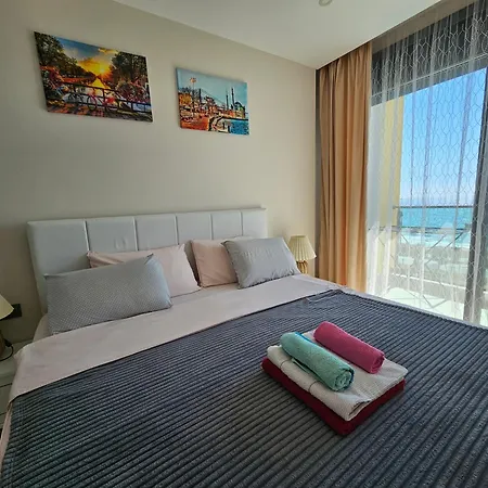 Tower Luxury 5 этаж Apartment